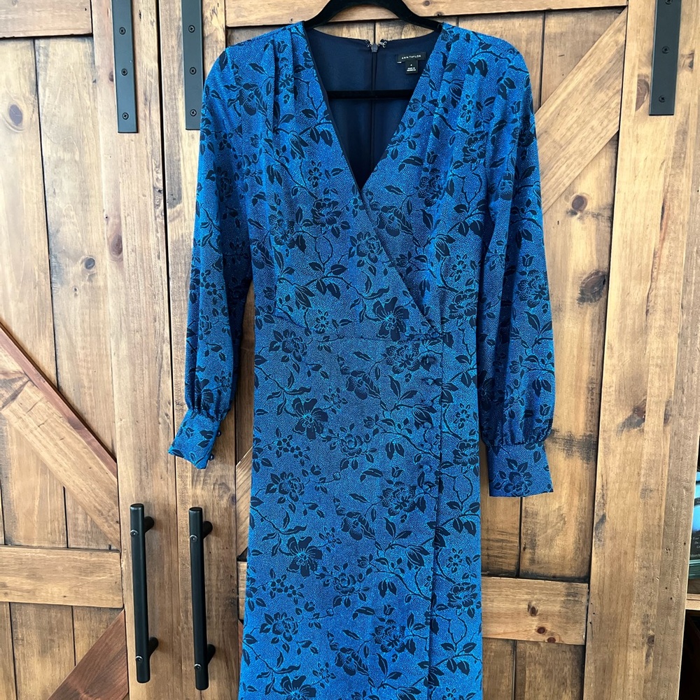 Ann Taylor blue dress